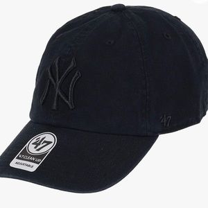 MLB New York Yankees Cap - Black